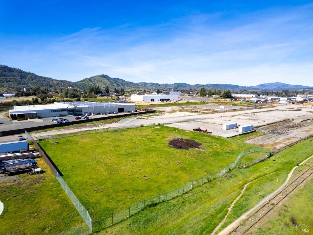 MLS #326018896 img 0