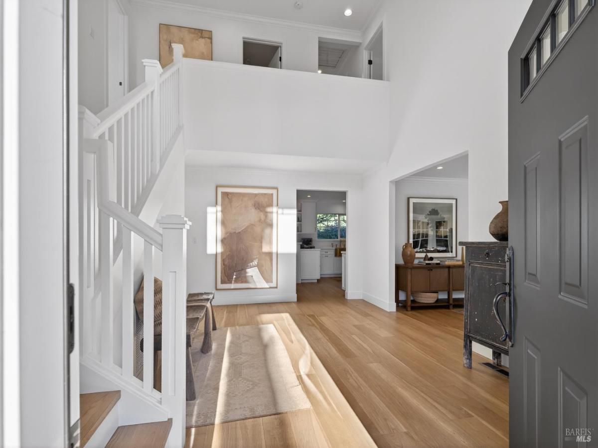 MLS #326019490 img 0