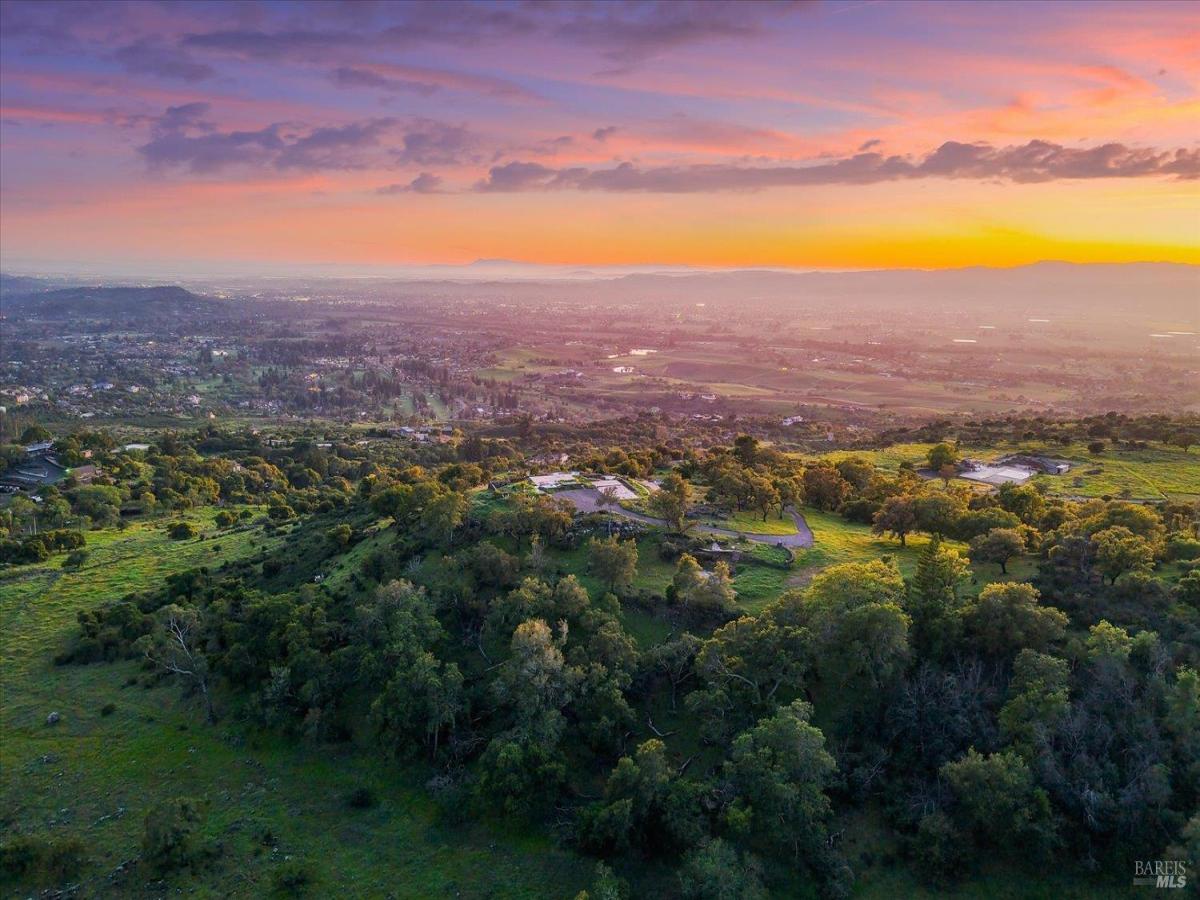 MLS #326019744 img 0