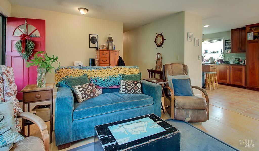 MLS #326019854 img 0