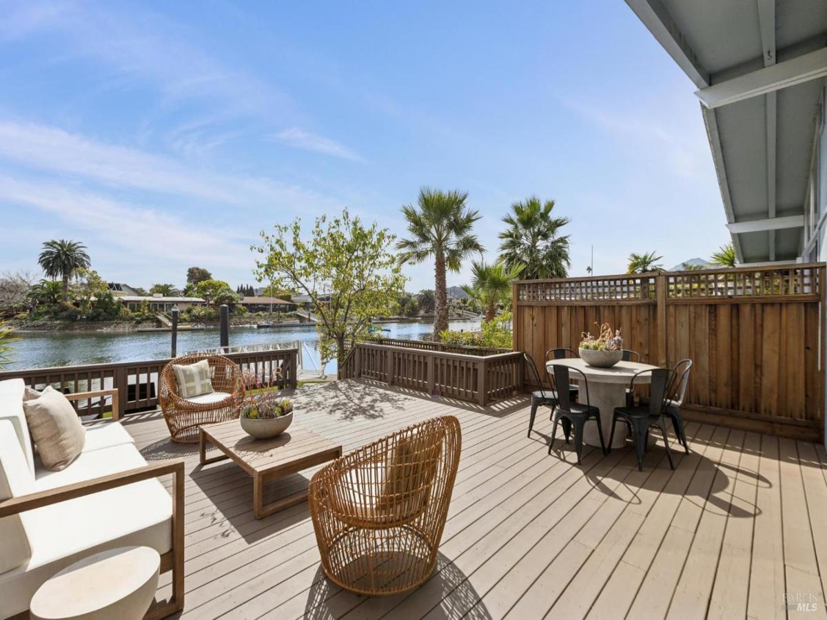 MLS #326019908 img 0