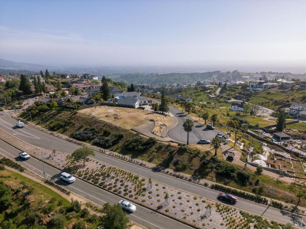 MLS #326020654 img 0