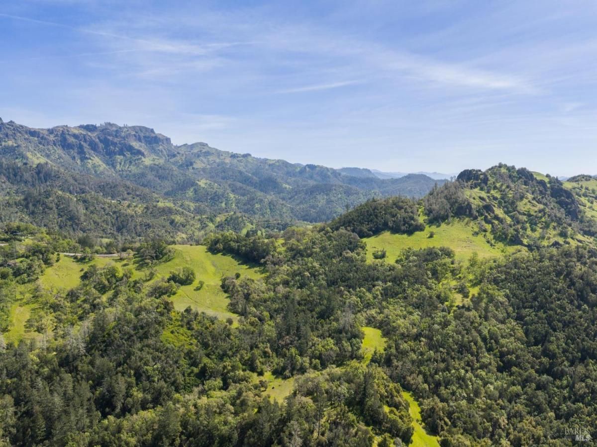 MLS #326021069 img 0