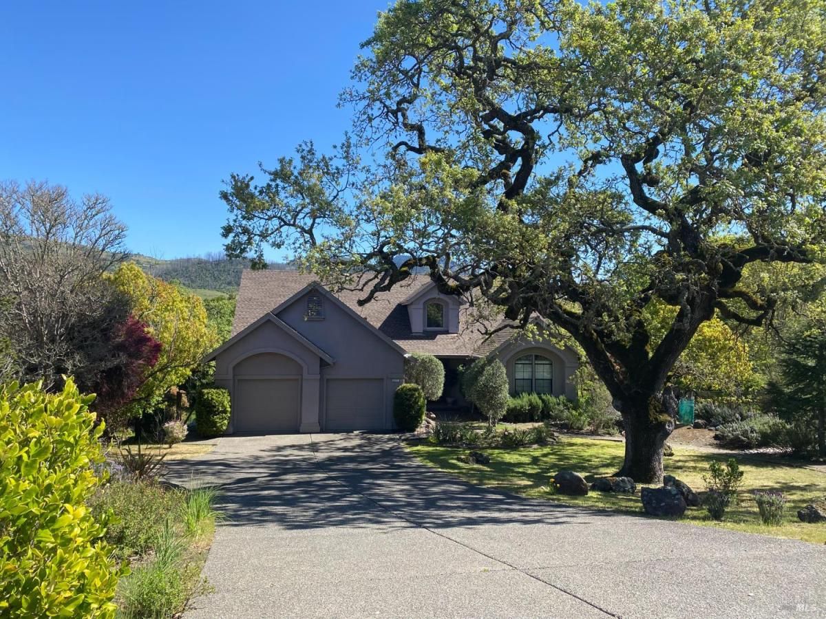 MLS #326021180 img 0