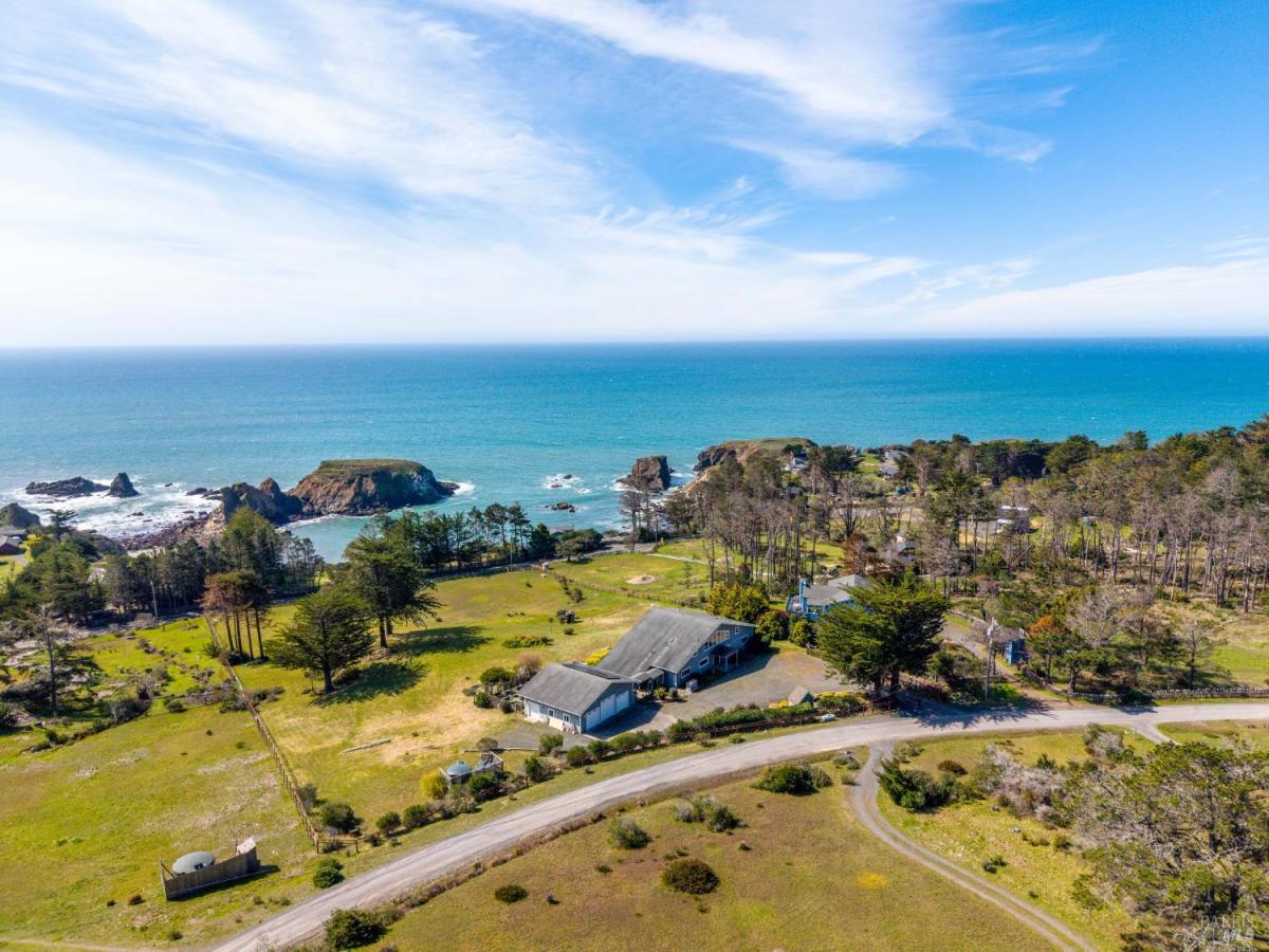 MLS #326021285 img 0