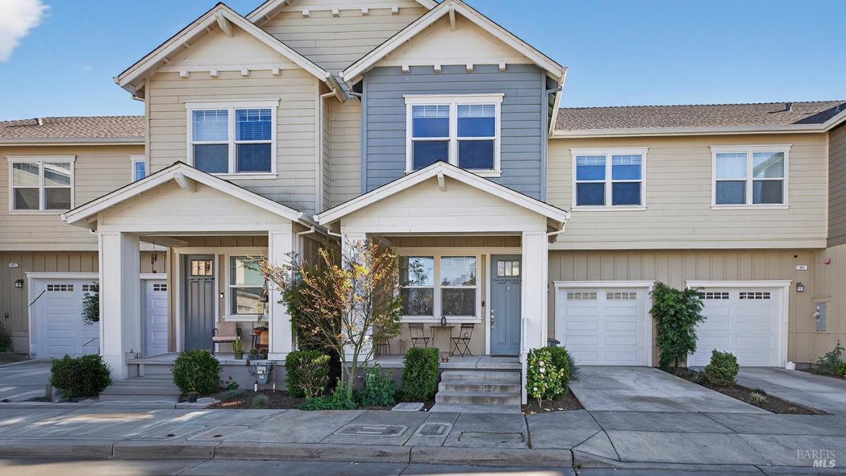 MLS #326021314 img 0