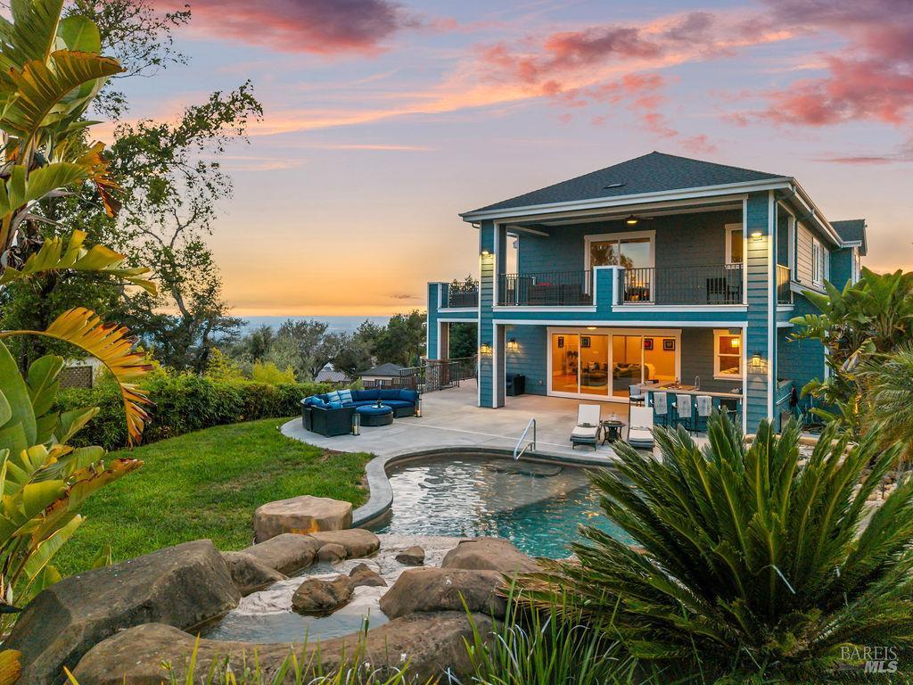 MLS #326021448 img 0