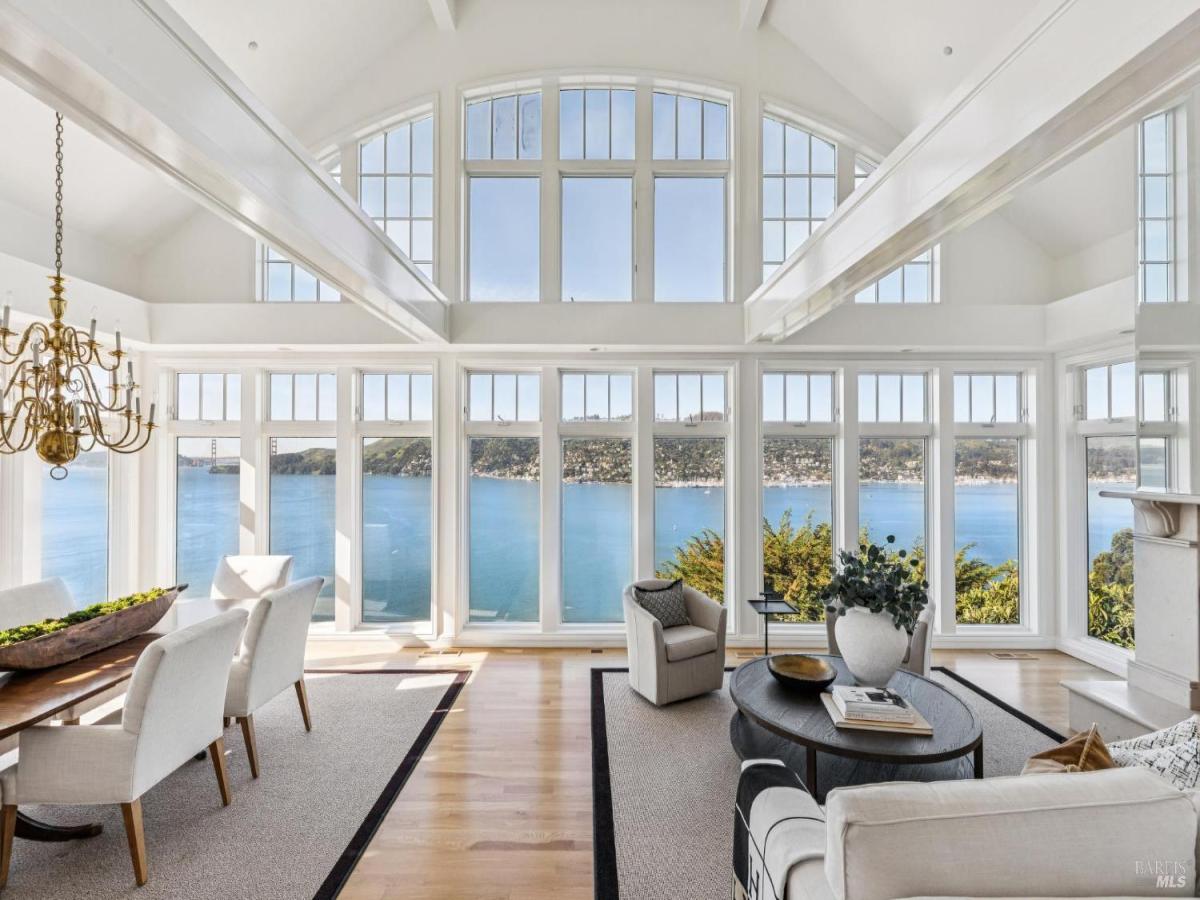 MLS #326021887 img 0