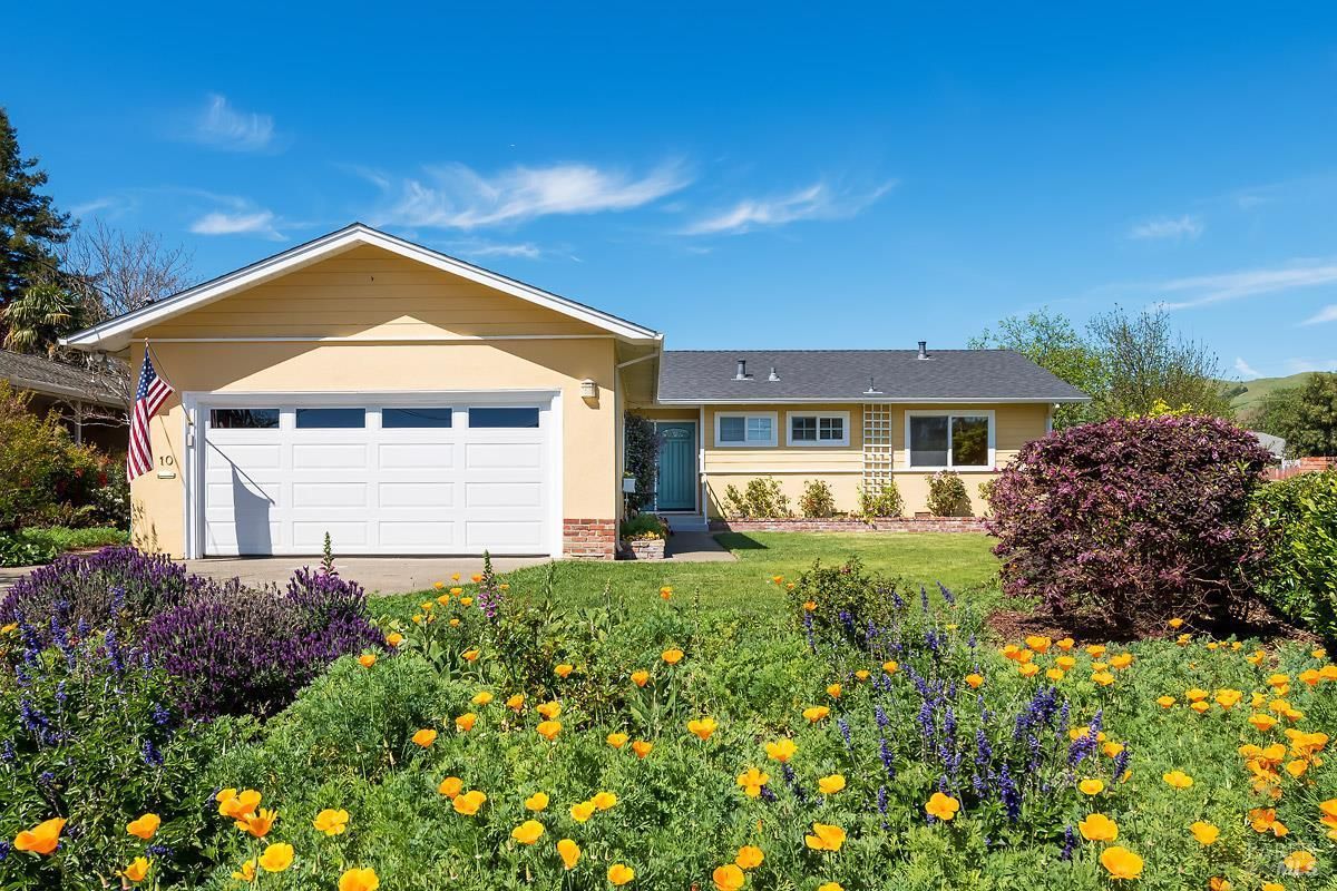 MLS #326021924 img 0