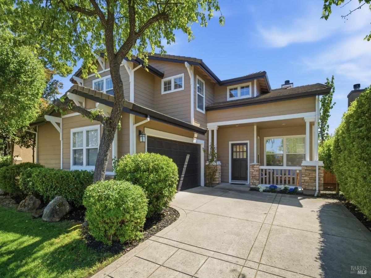 MLS #326022943 img 0