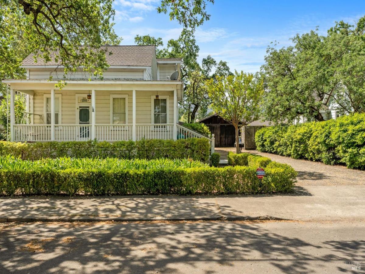 MLS #326023793 img 0