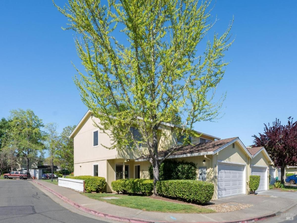 MLS #326024438 img 0