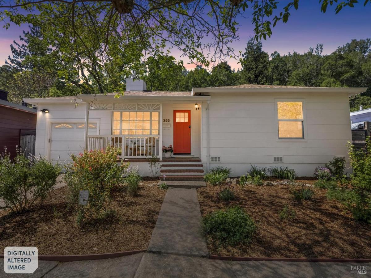 MLS #326024481 img 0