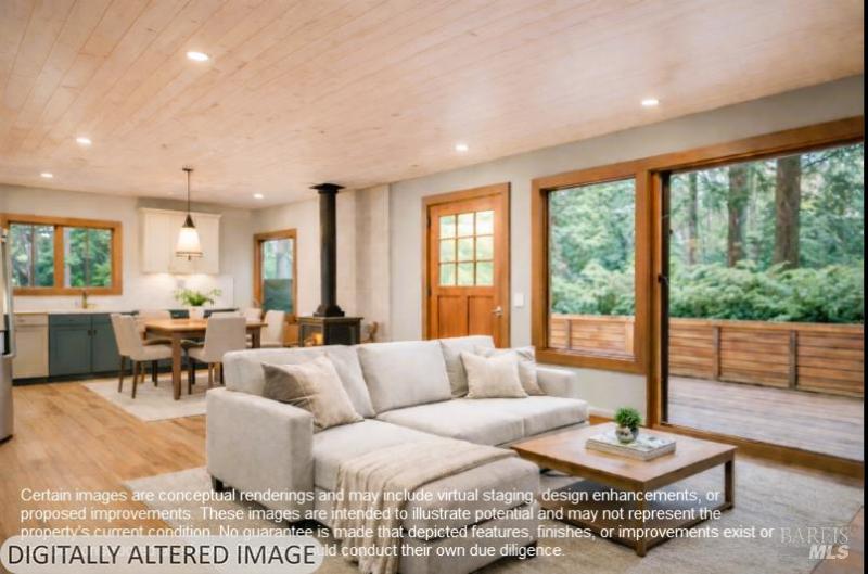 MLS #326024789 img 0