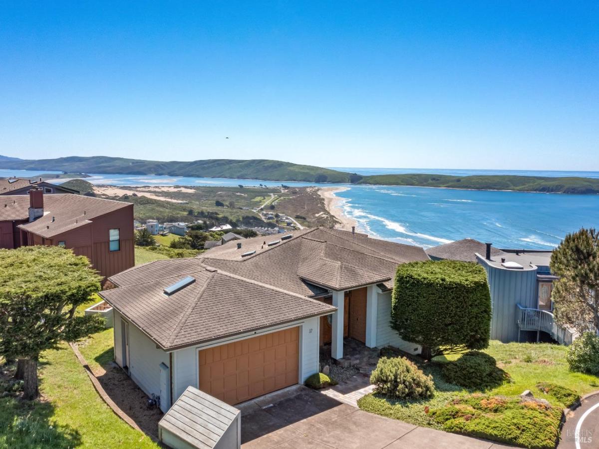 MLS #326024871 img 0