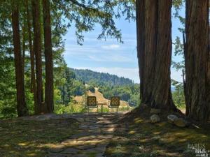 MLS #326024933 img 0