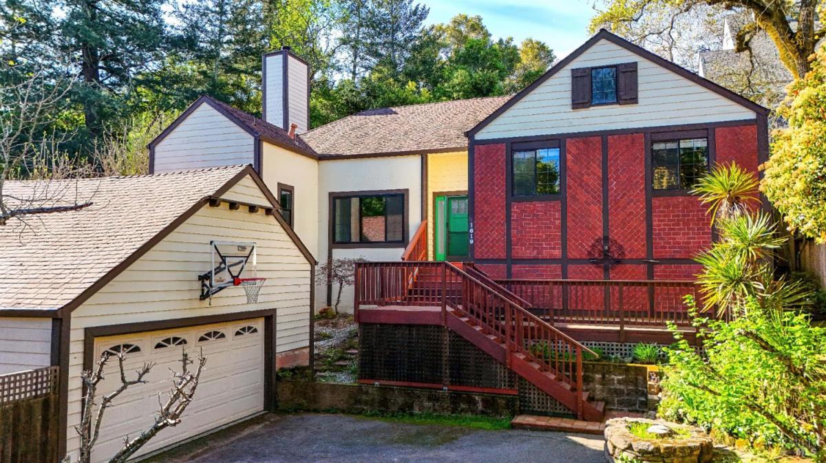 MLS #326025072 img 0