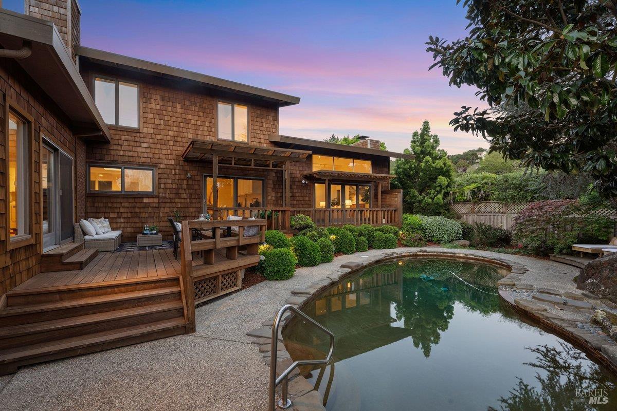 MLS #326025264 img 0