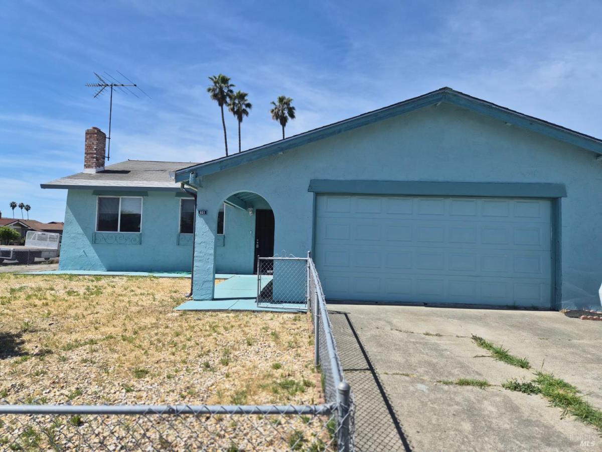 MLS #326025959 img 0