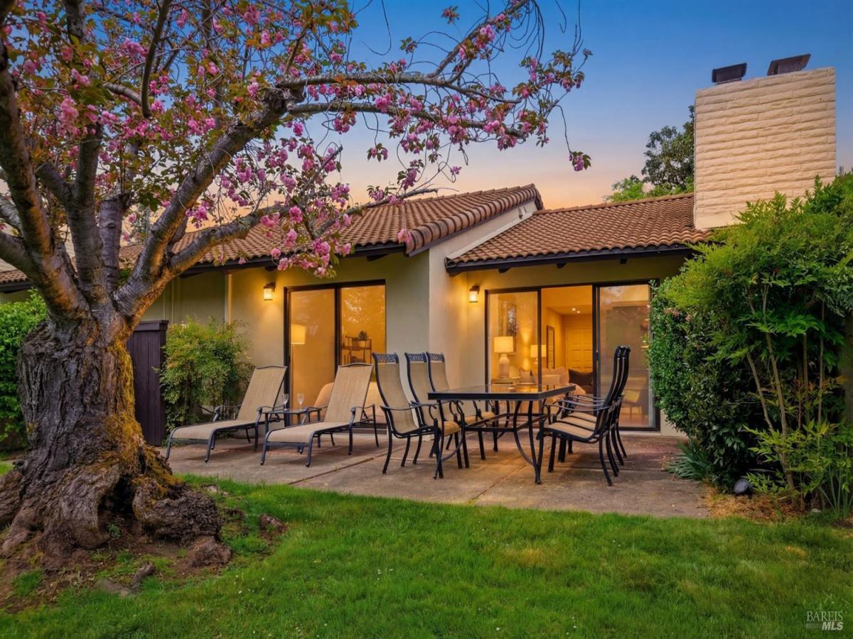 MLS #326026136 img 0