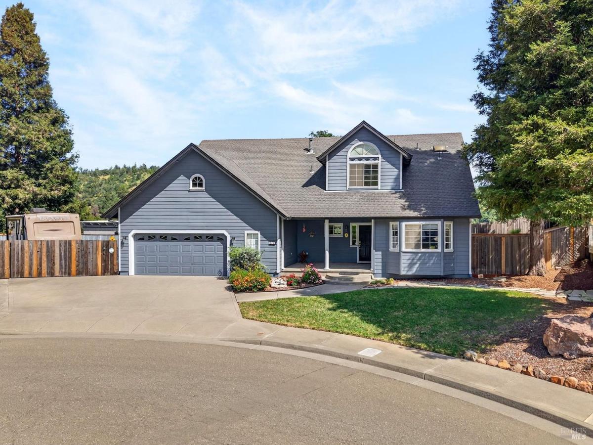 MLS #326026145 img 0