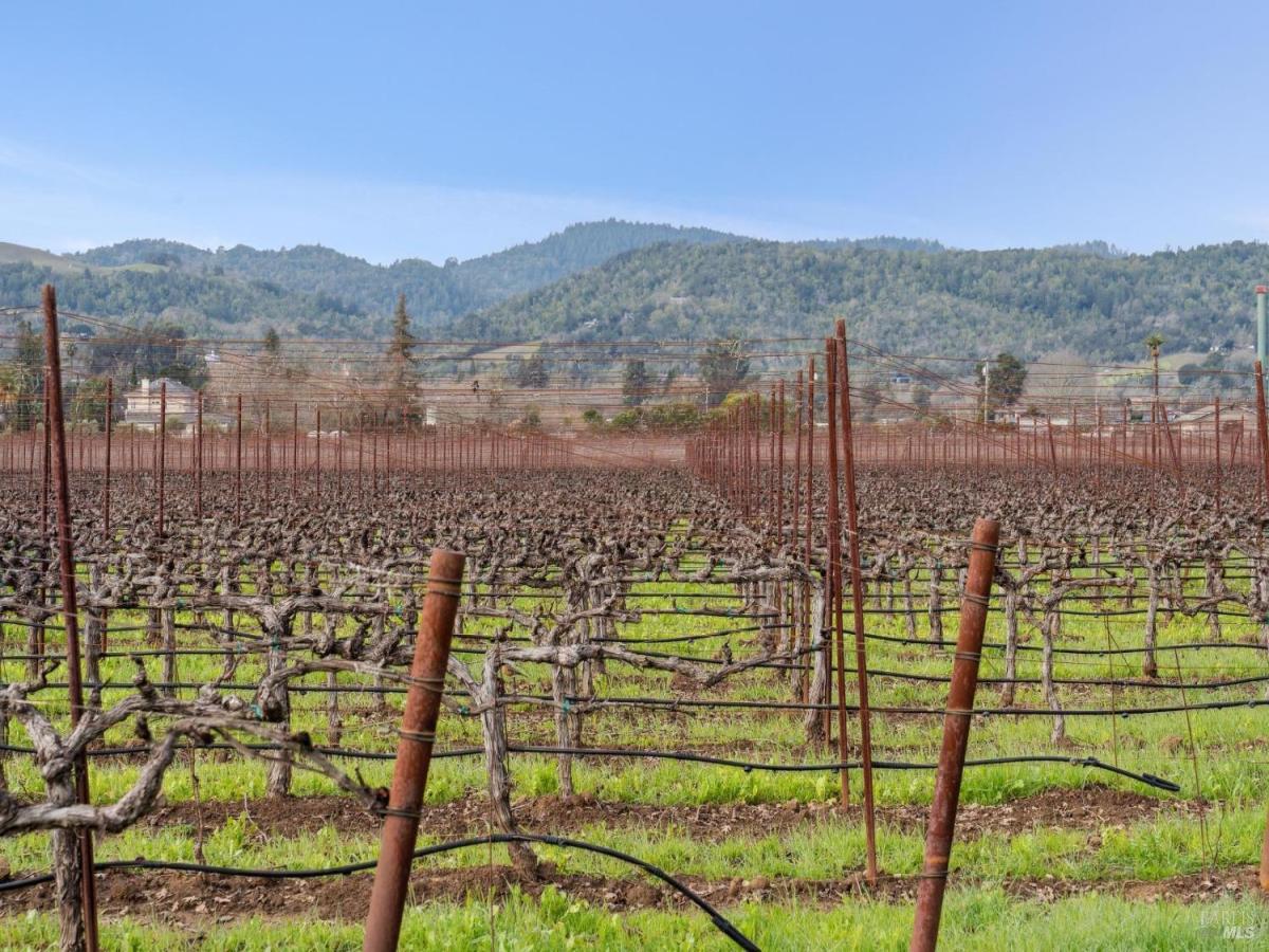 MLS #326026249 img 0