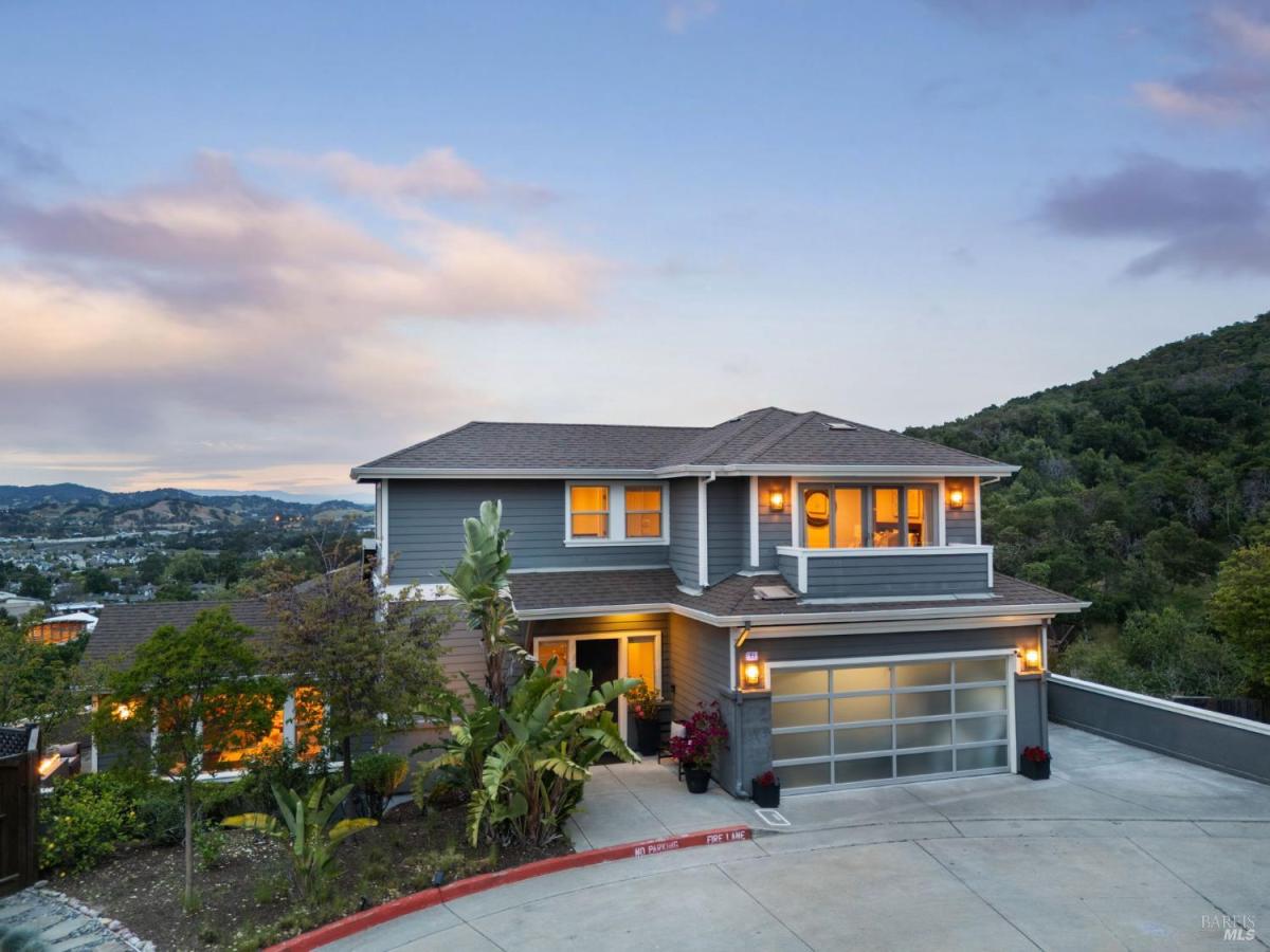 MLS #326026872 img 0