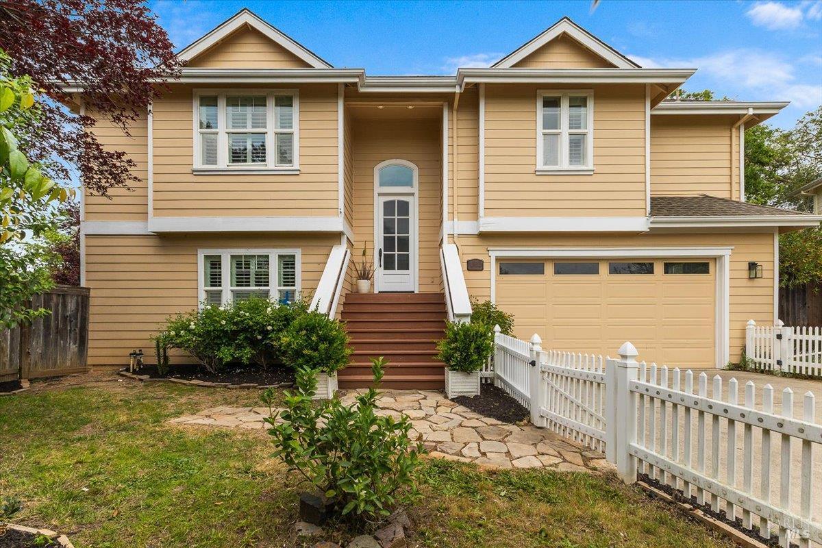 MLS #326026887 img 0