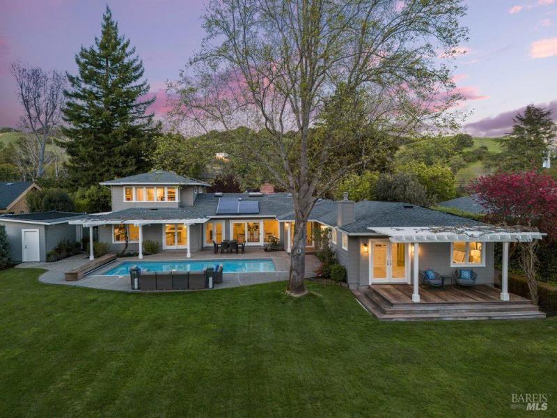 MLS #326026923 img 0