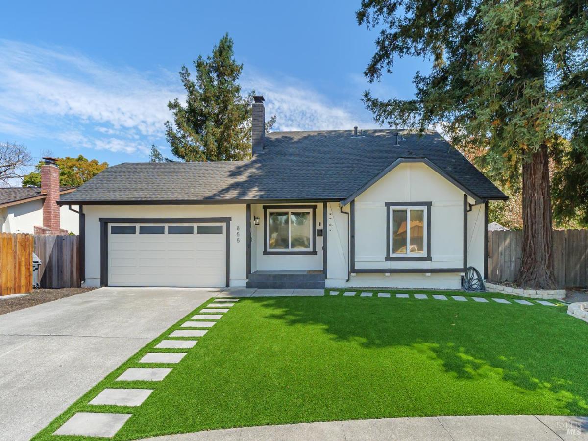 MLS #326027869 img 0