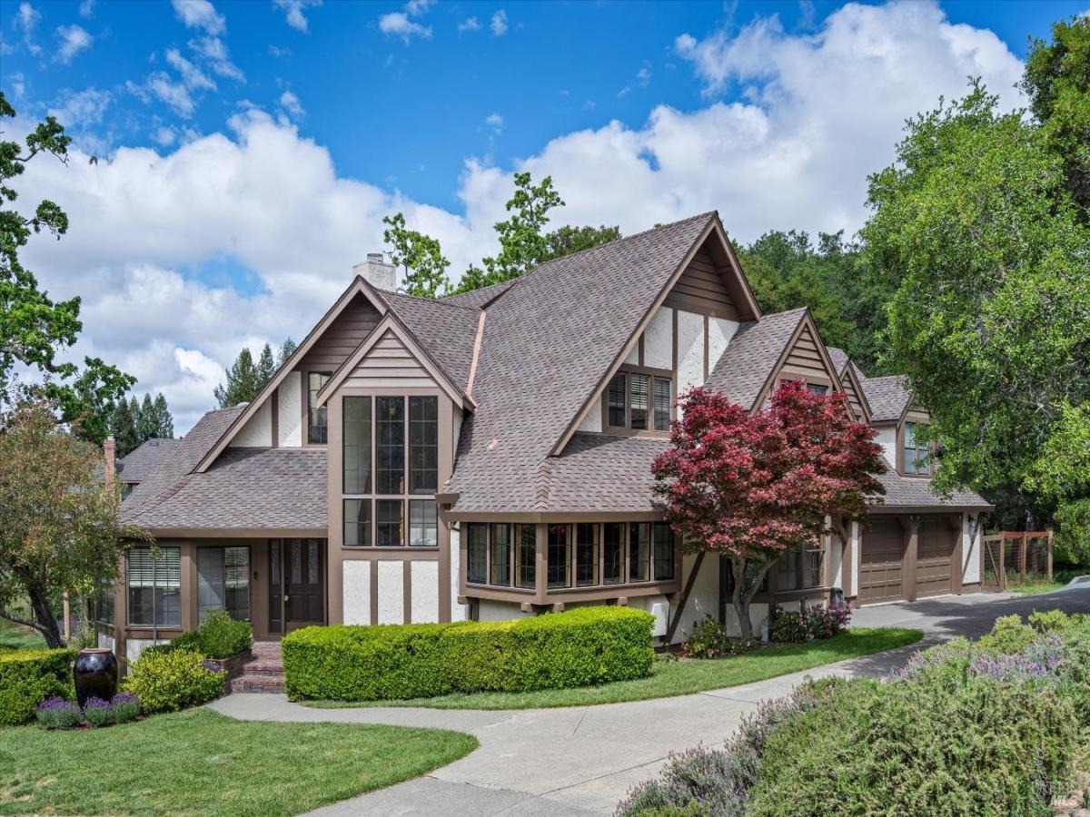 MLS #326028019 img 0