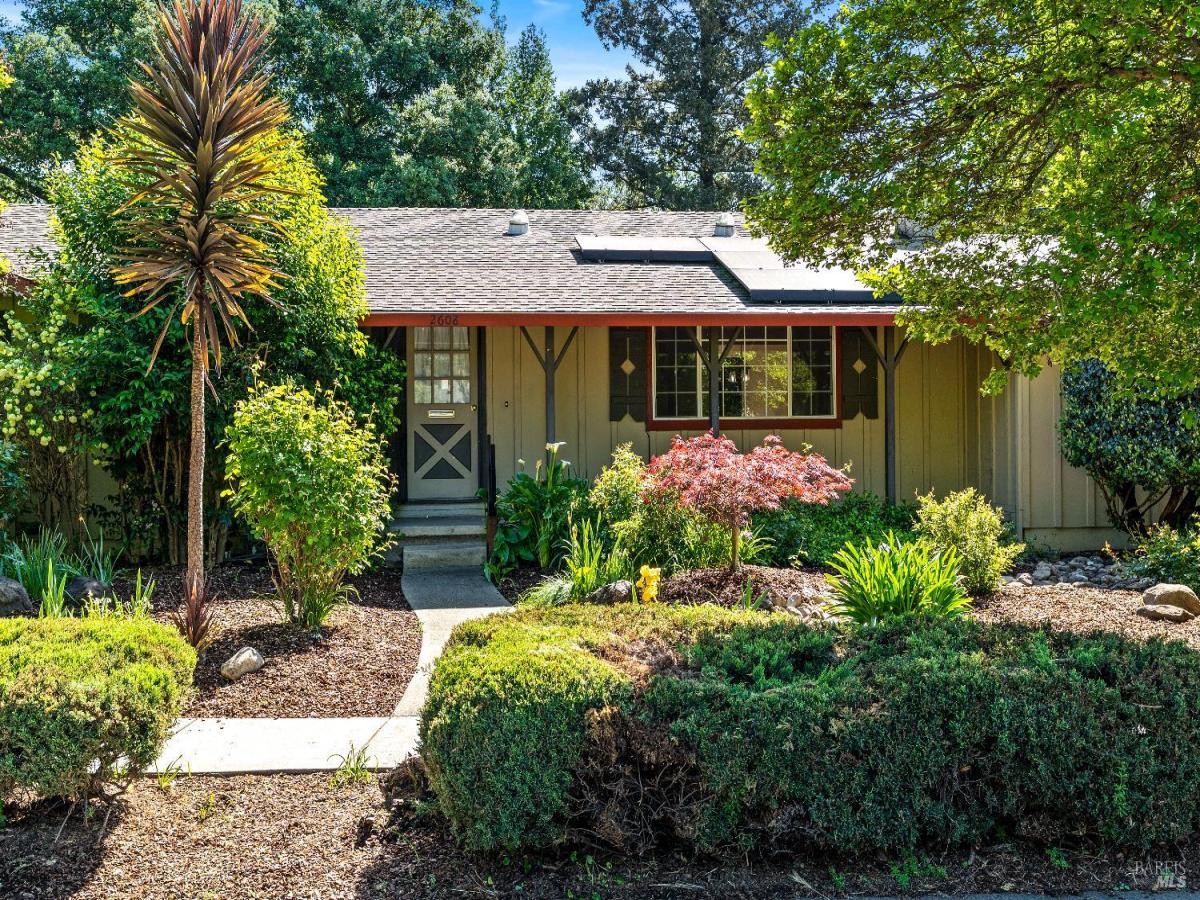 MLS #326028138 img 0