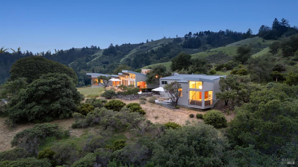 MLS #326028654 img 0