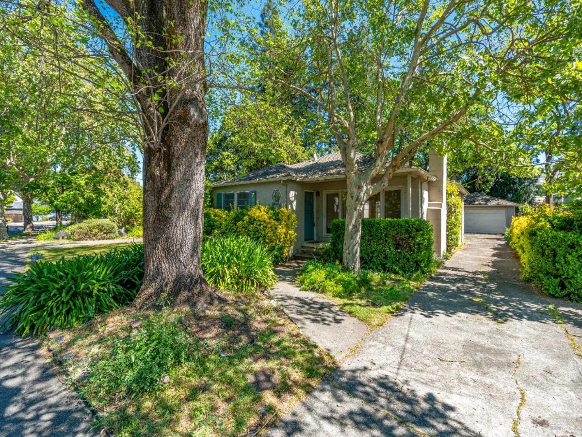 MLS #326029540 img 0