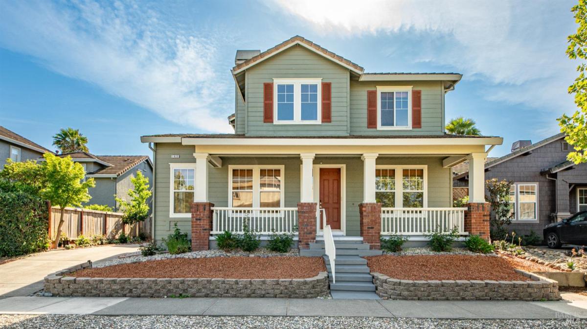 MLS #326029587 img 0