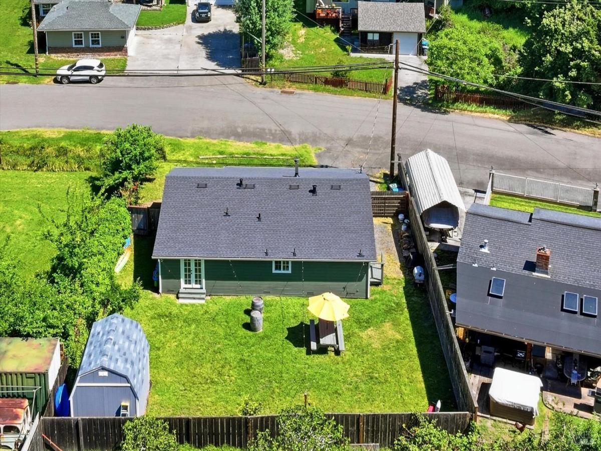 MLS #326030051 img 0