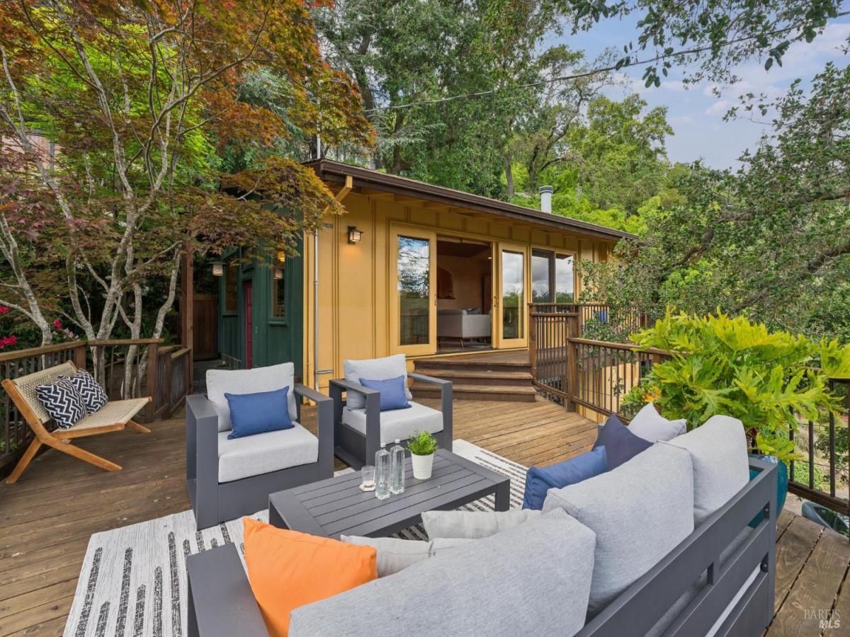 MLS #326030226 img 0