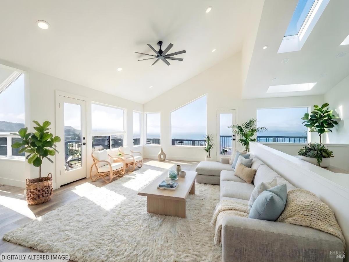 MLS #326030842 img 0