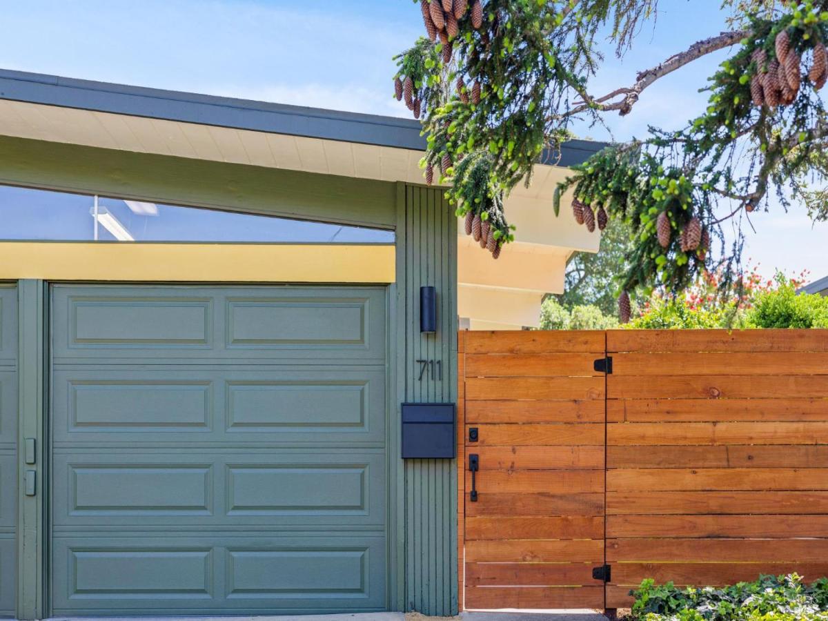 MLS #326031433 img 0