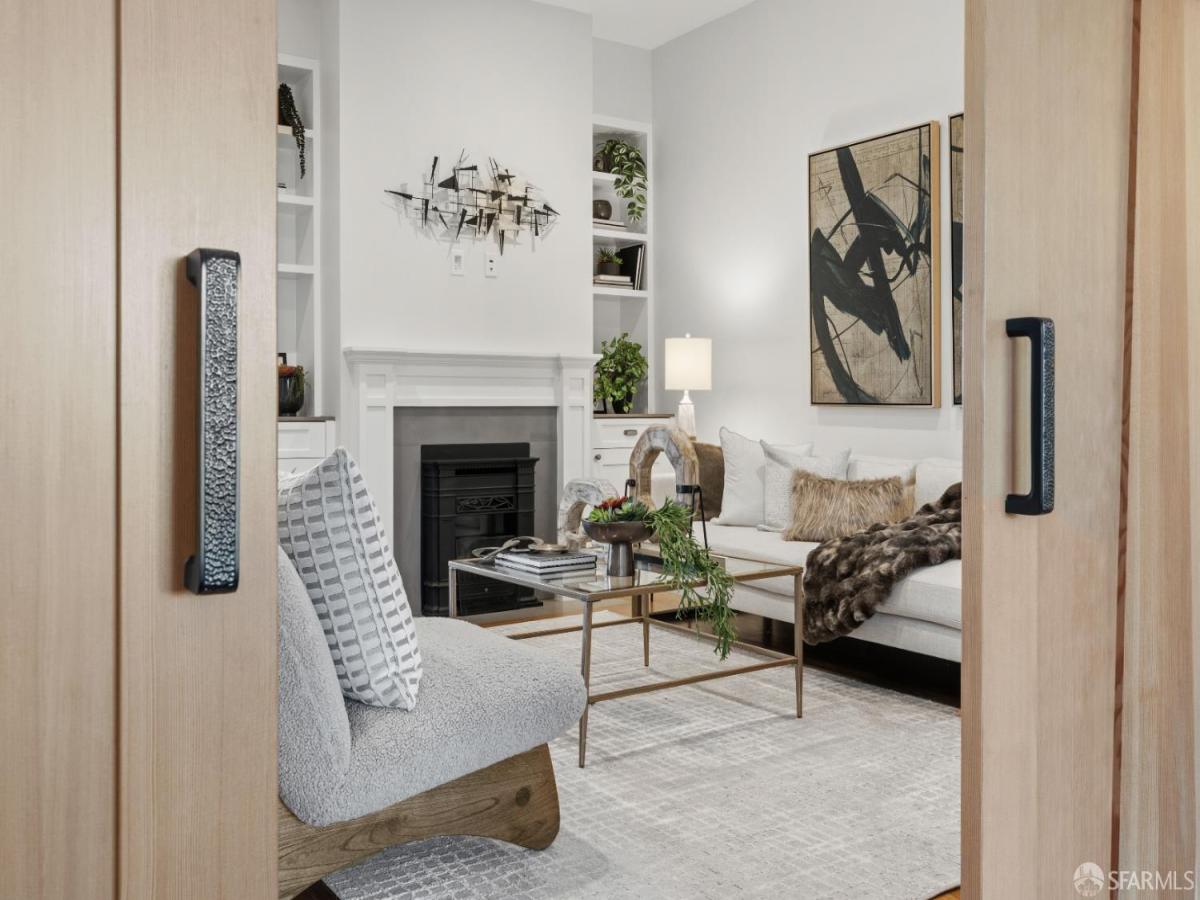 MLS #426104936 img 0