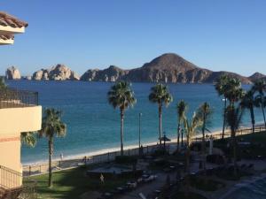 MLS #25-2440 img 0