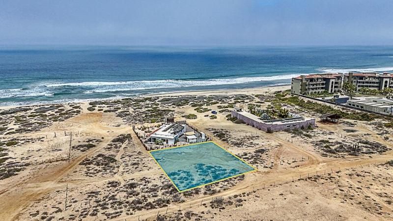 MLS #25-2749 img 0