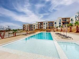 MLS #25-3868 img 0