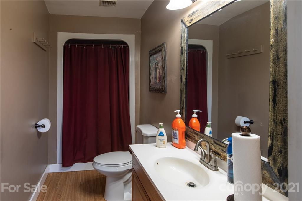 10328 Robinson Church Road Charlotte NC 28215 CAR3771711