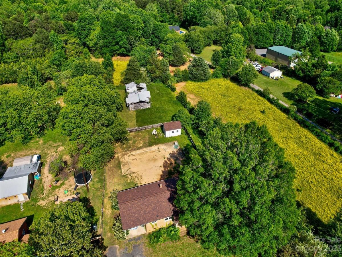 1001 & 995 Shearers Road Mooresville NC 28115 MLS CAR4025722