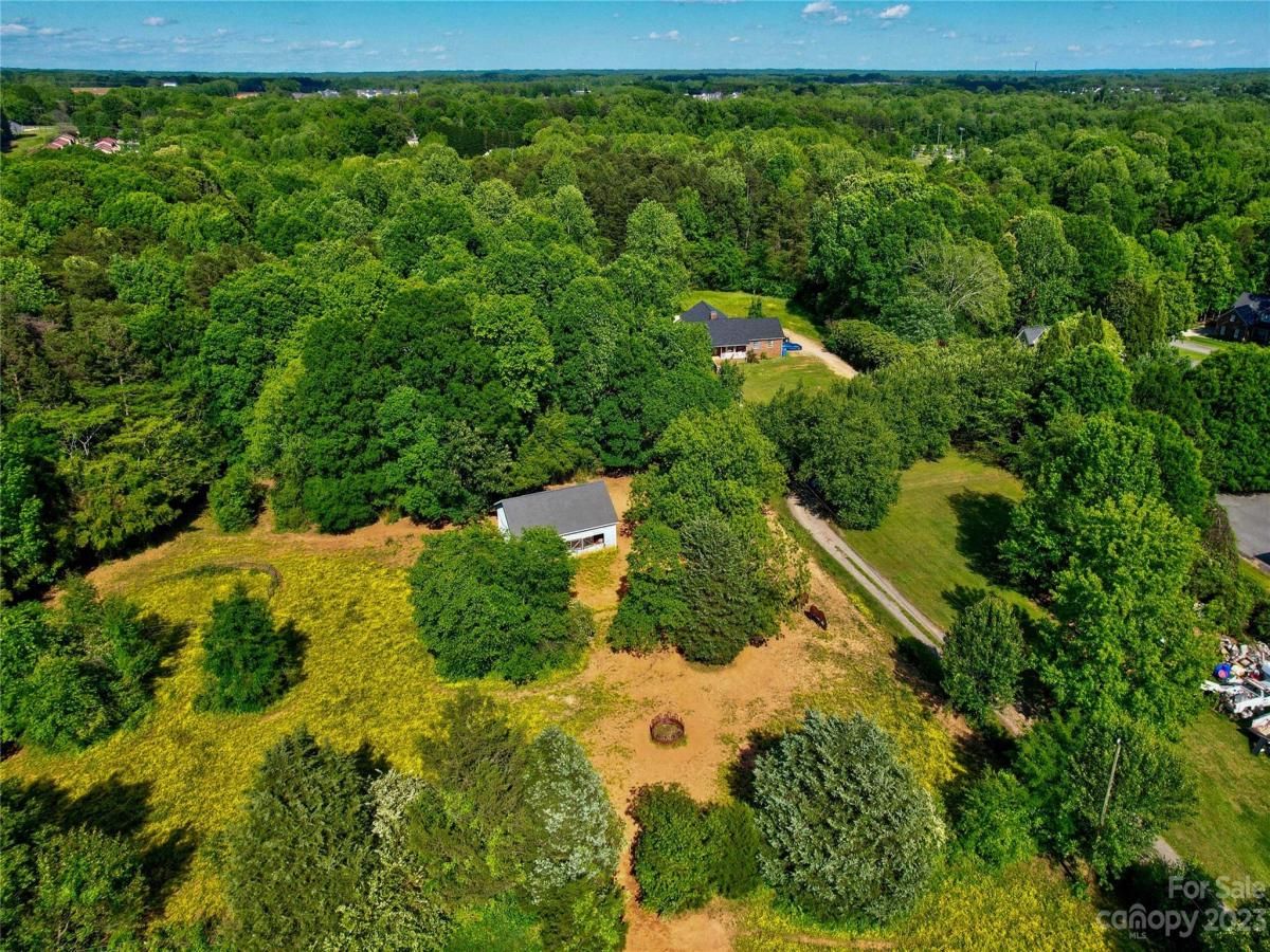 1001 & 995 Shearers Road Mooresville NC 28115 MLS CAR4025722