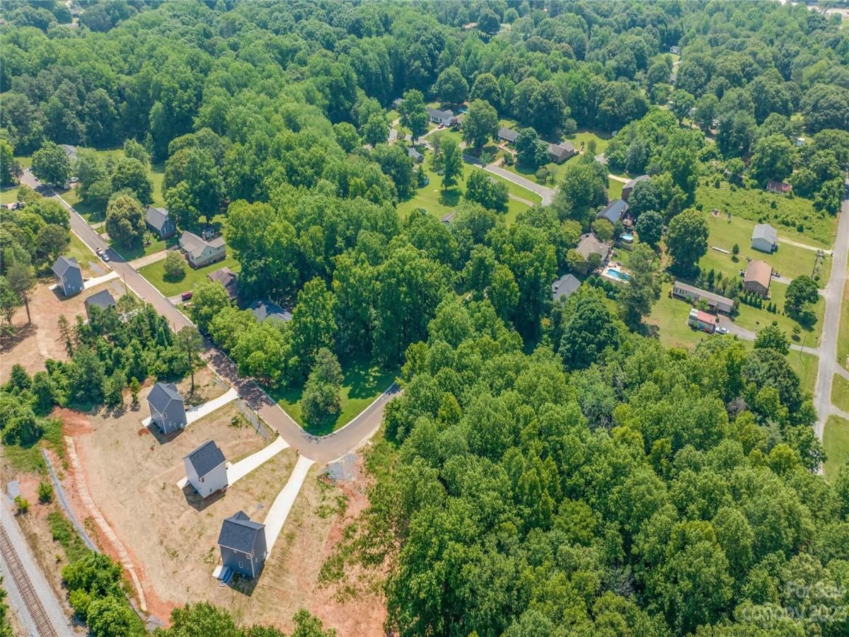 1000 Castlewood Drive Shelby NC 28150 CAR4041900