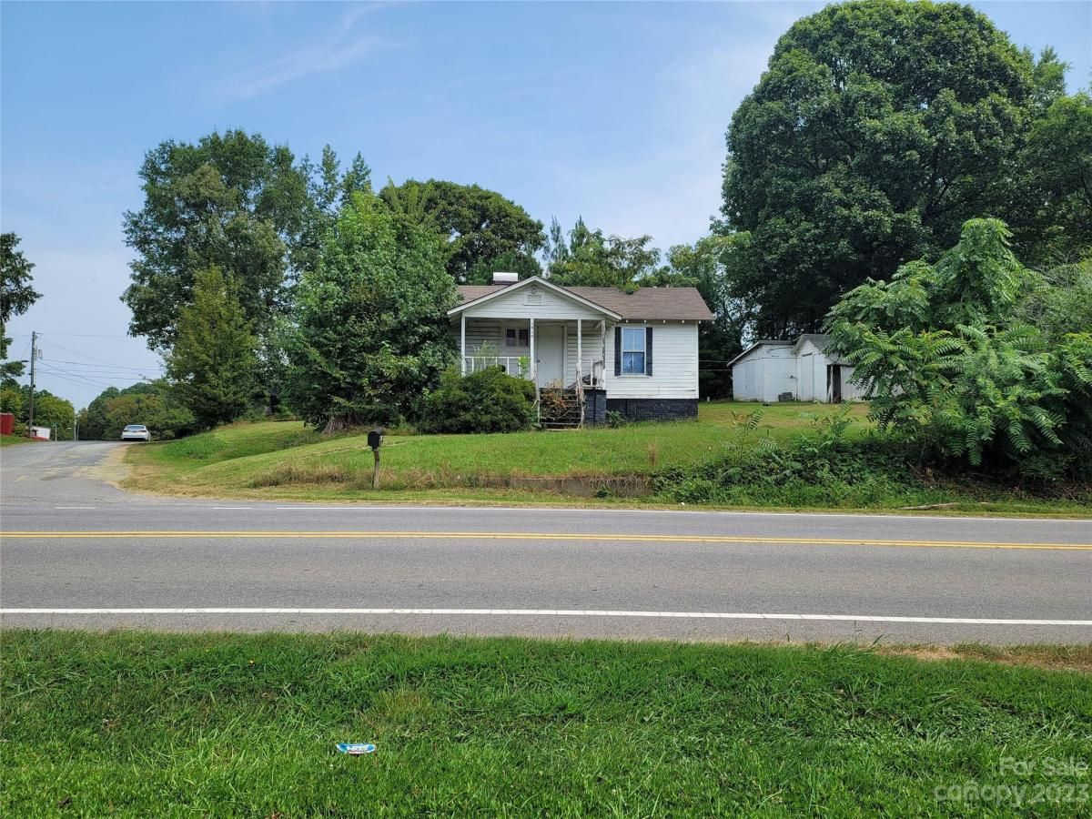 1814 C W Street Kannapolis NC 28081 CAR4063029