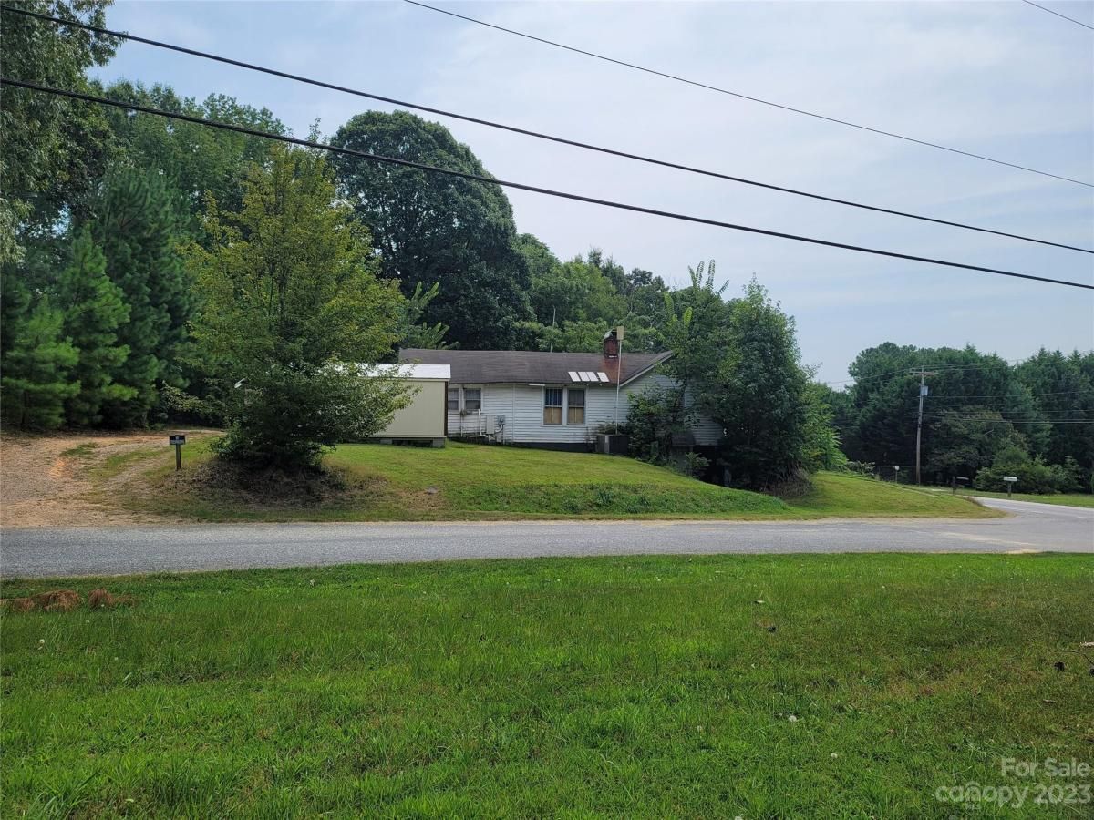 1814 C W Street Kannapolis NC 28081 CAR4063029