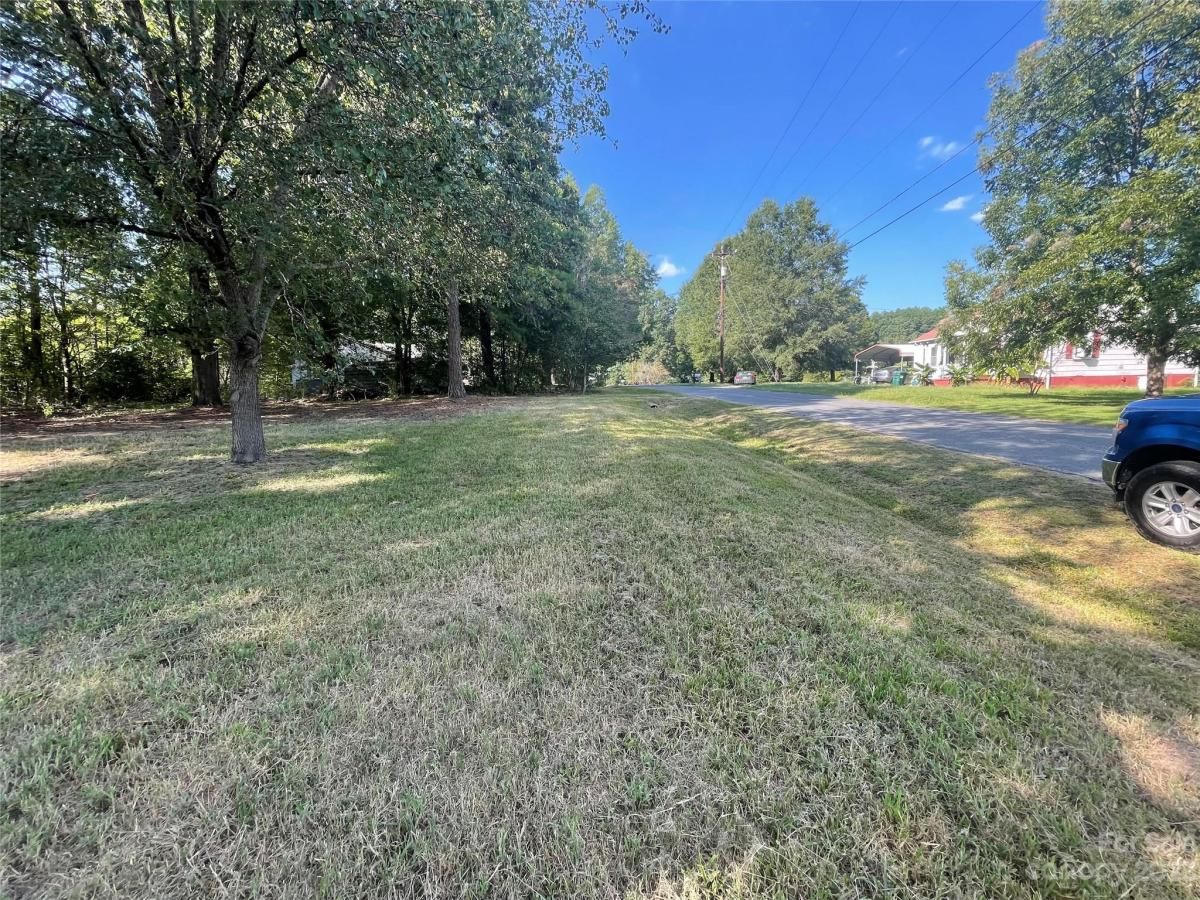 2105 Fowler Street Kannapolis NC 28083 CAR4090661